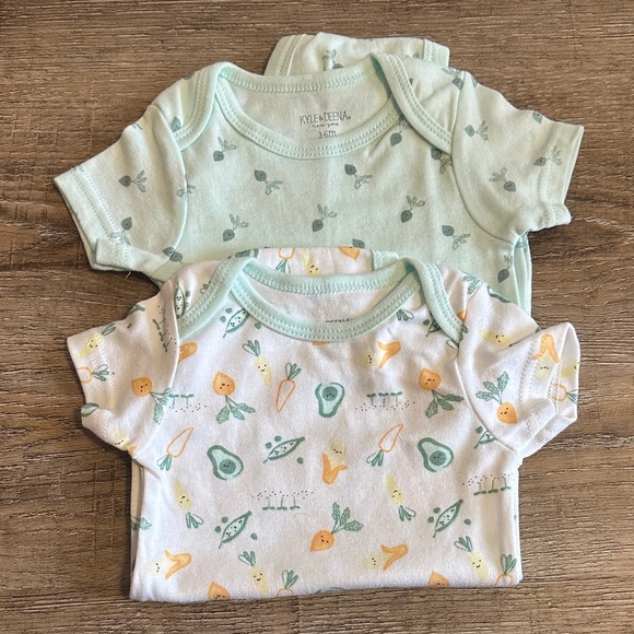 Baby Mint and White Printed Onesies - Picture 1 of 2